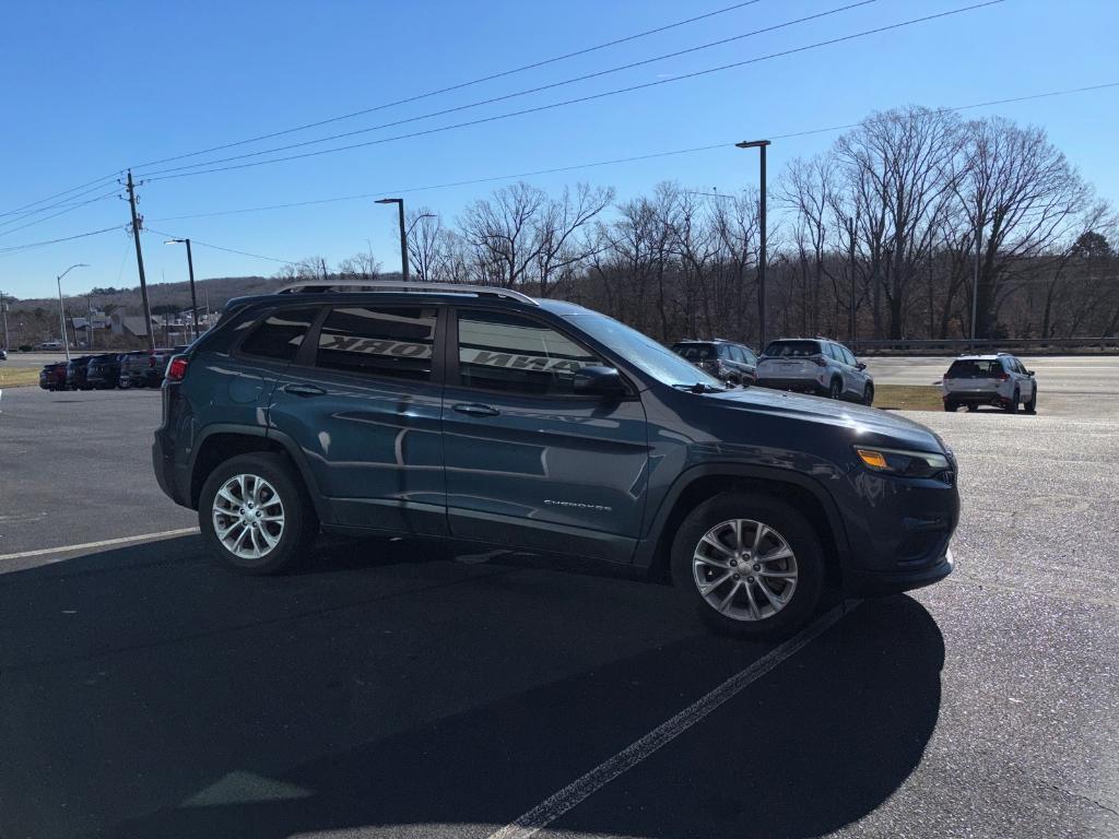 used 2020 Jeep Cherokee car, priced at $18,995