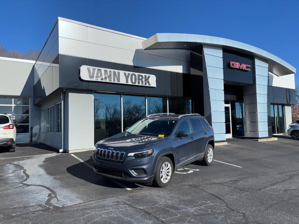 used 2020 Jeep Cherokee car, priced at $18,995