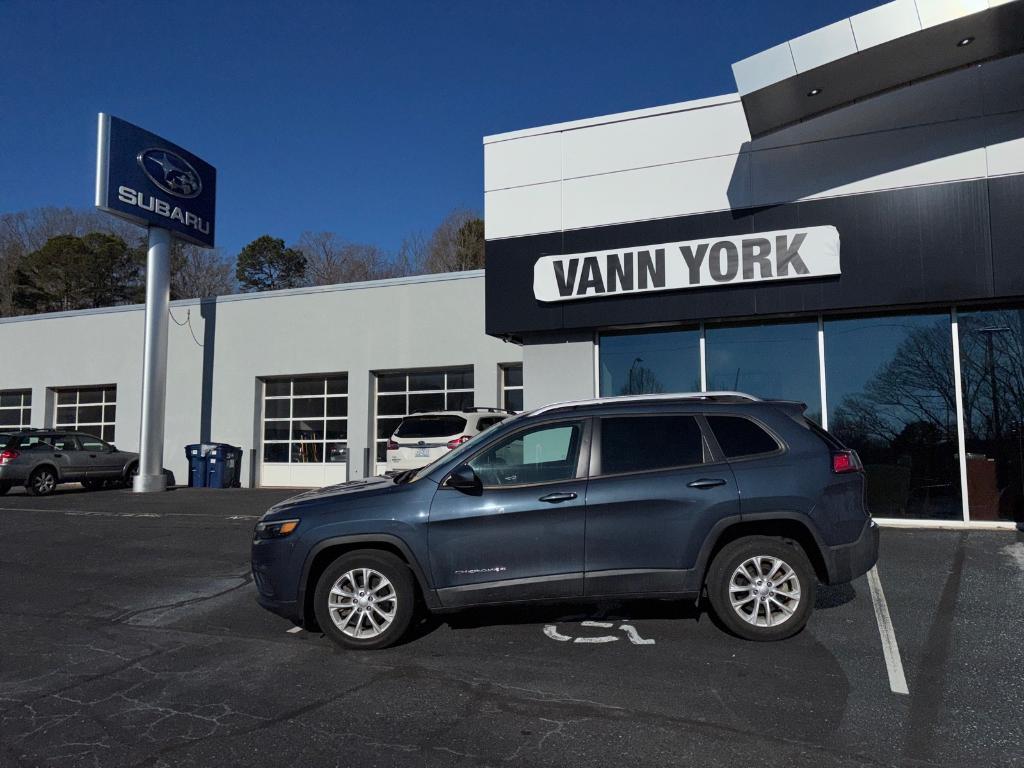 used 2020 Jeep Cherokee car, priced at $18,995