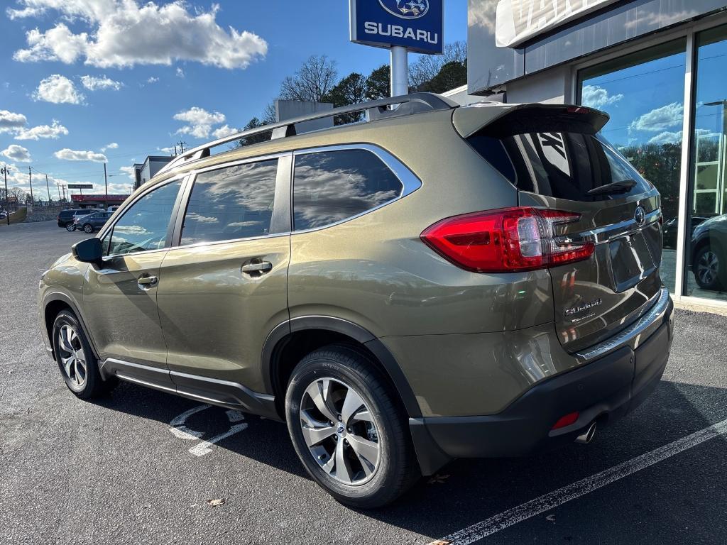 new 2025 Subaru Ascent car, priced at $38,144