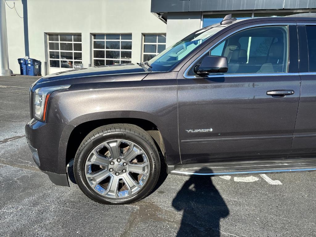 used 2017 GMC Yukon car, priced at $26,995