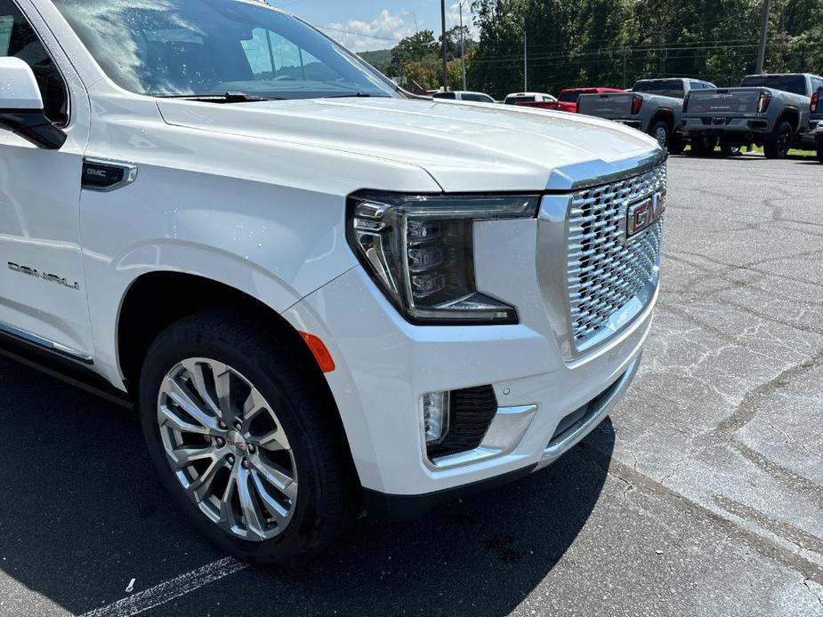 new 2024 GMC Yukon car, priced at $83,995