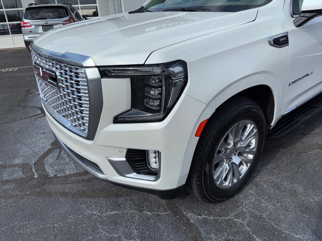 used 2022 GMC Yukon car, priced at $60,495