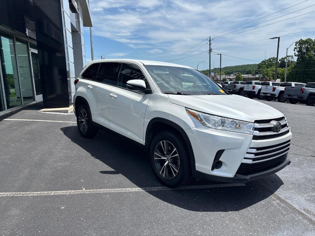 used 2019 Toyota Highlander car, priced at $19,999