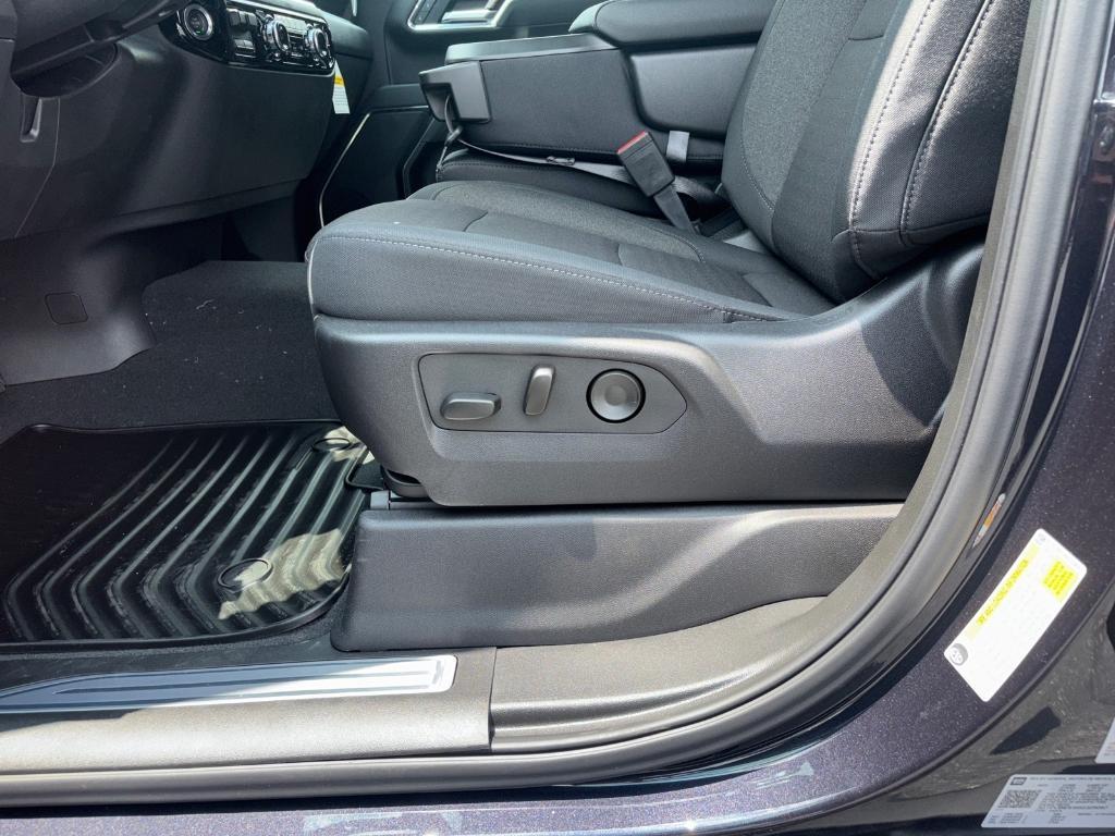 new 2025 GMC Sierra 1500 car, priced at $56,315