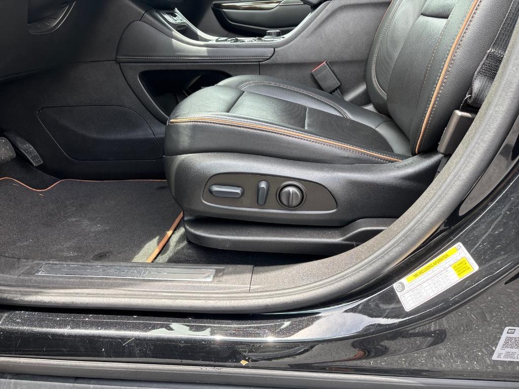 used 2023 GMC Acadia car, priced at $34,983