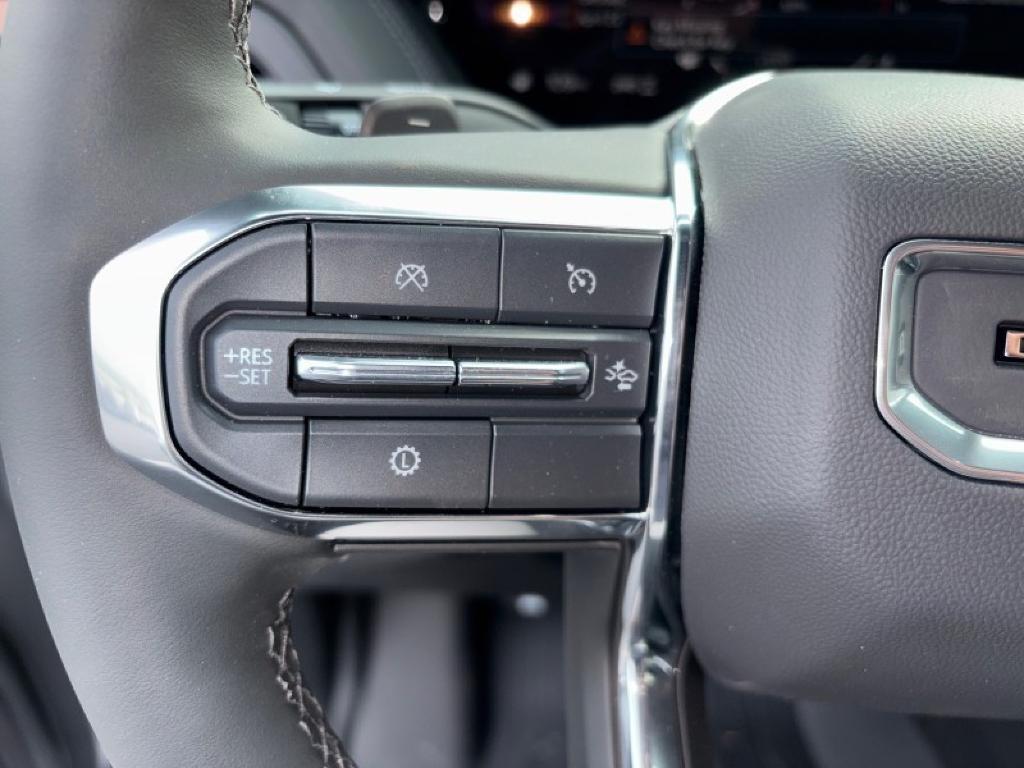 new 2025 GMC Yukon car, priced at $80,795