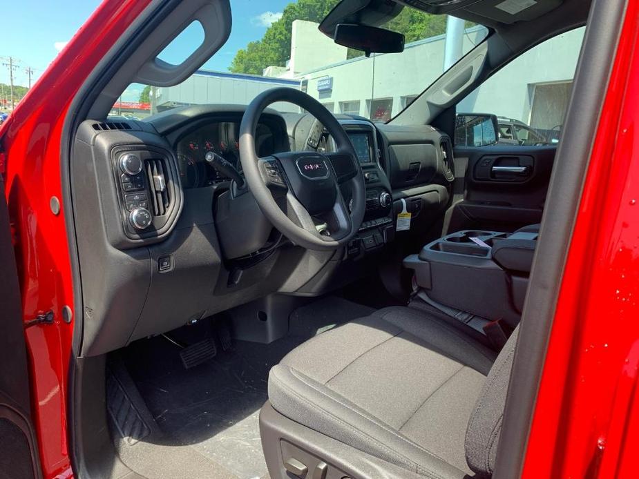 new 2024 GMC Sierra 1500 car, priced at $52,375