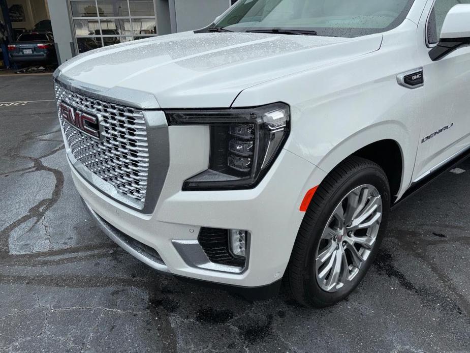 new 2024 GMC Yukon car, priced at $89,987