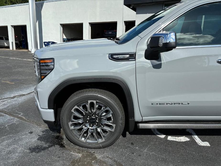 new 2024 GMC Sierra 1500 car, priced at $84,305