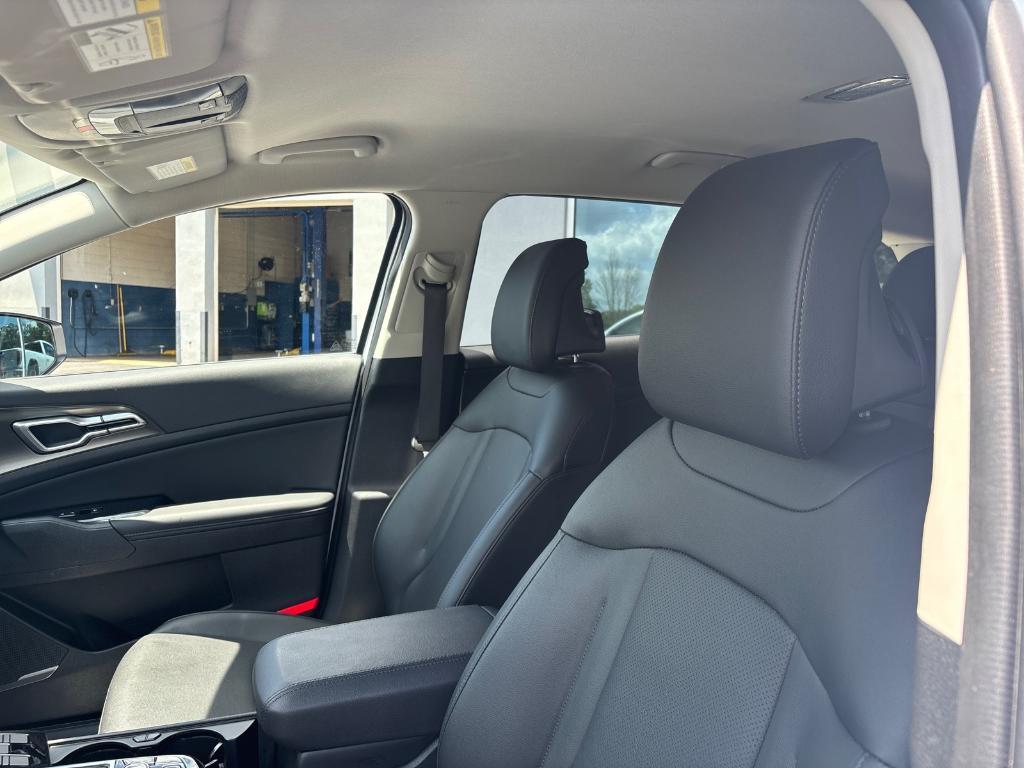 used 2025 Kia Sportage car, priced at $28,688
