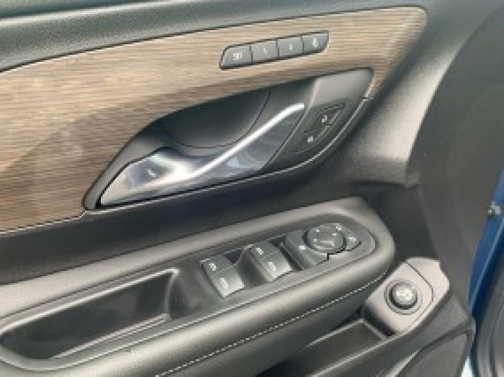 used 2024 GMC Terrain car, priced at $37,017