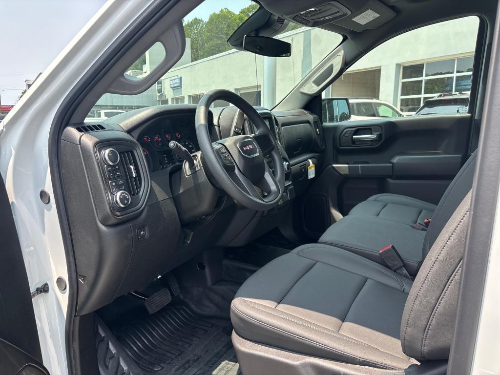 new 2025 GMC Sierra 1500 car, priced at $45,900