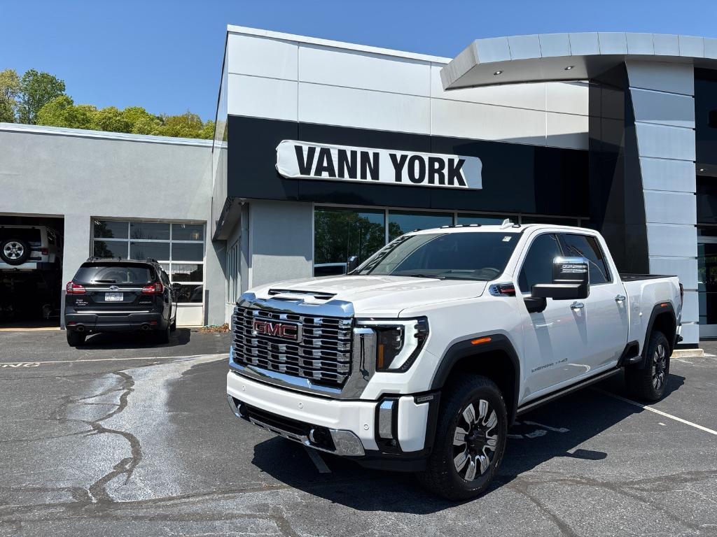 new 2025 GMC Sierra 2500 car, priced at $87,005