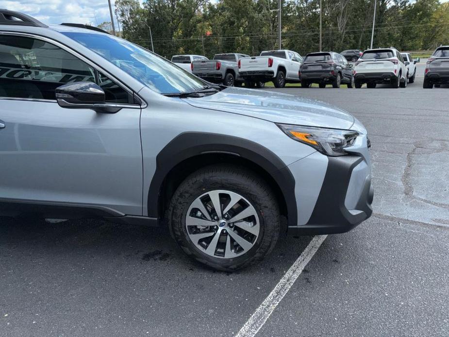 new 2025 Subaru Outback car, priced at $33,614