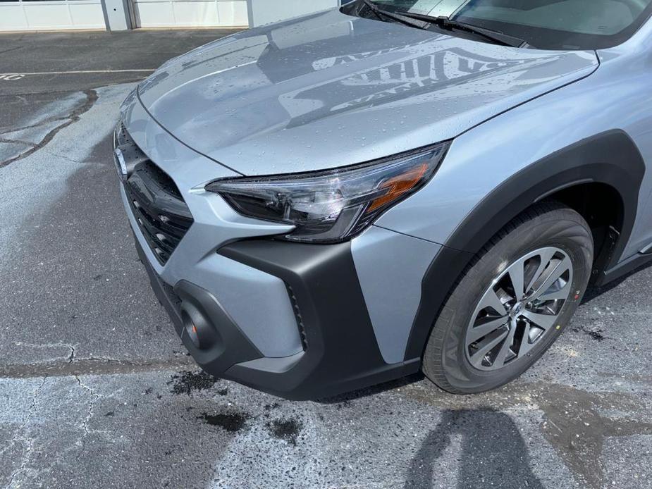 new 2025 Subaru Outback car, priced at $33,614