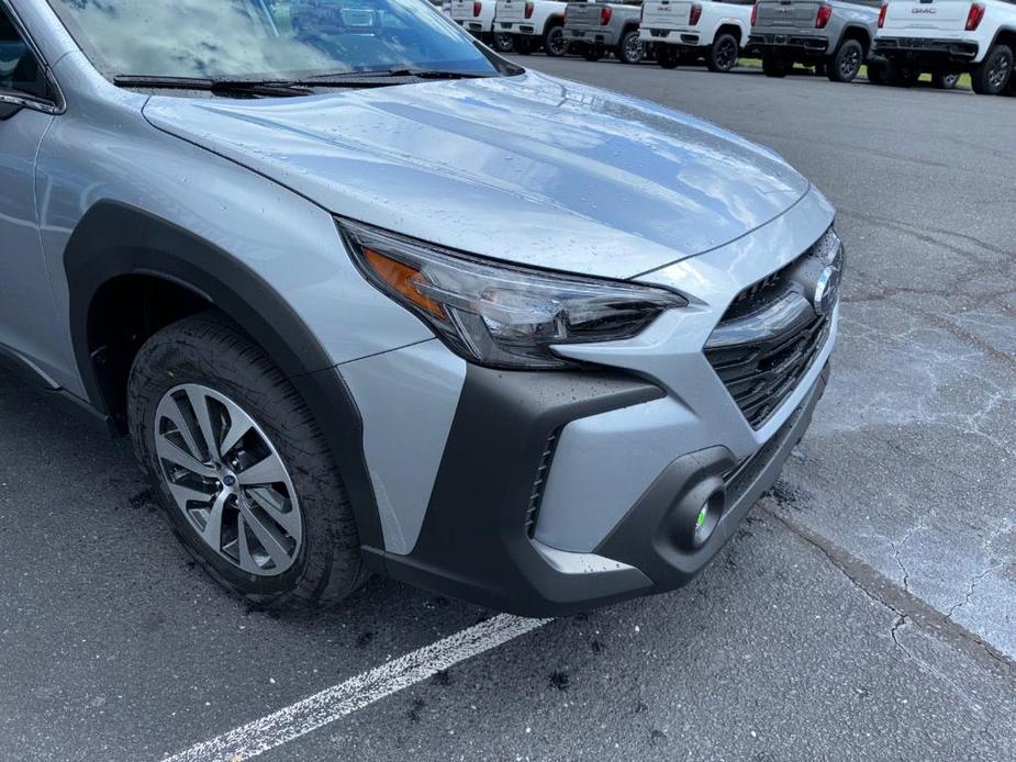 new 2025 Subaru Outback car, priced at $33,614