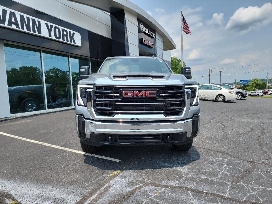 new 2024 GMC Sierra 2500 car