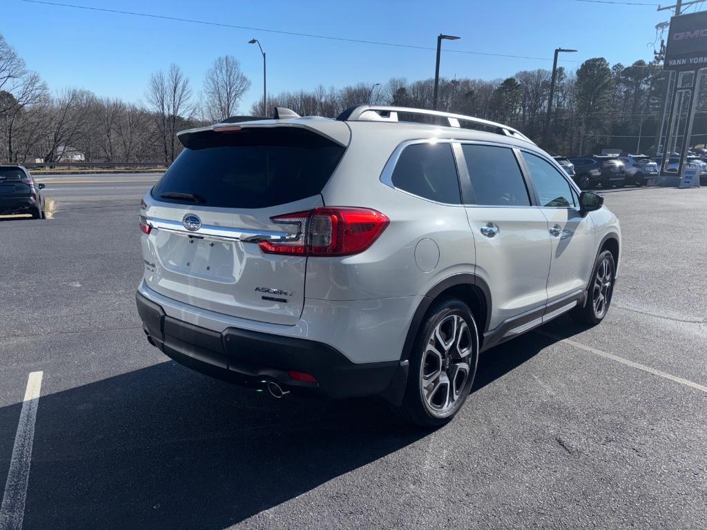 new 2025 Subaru Ascent car, priced at $51,392