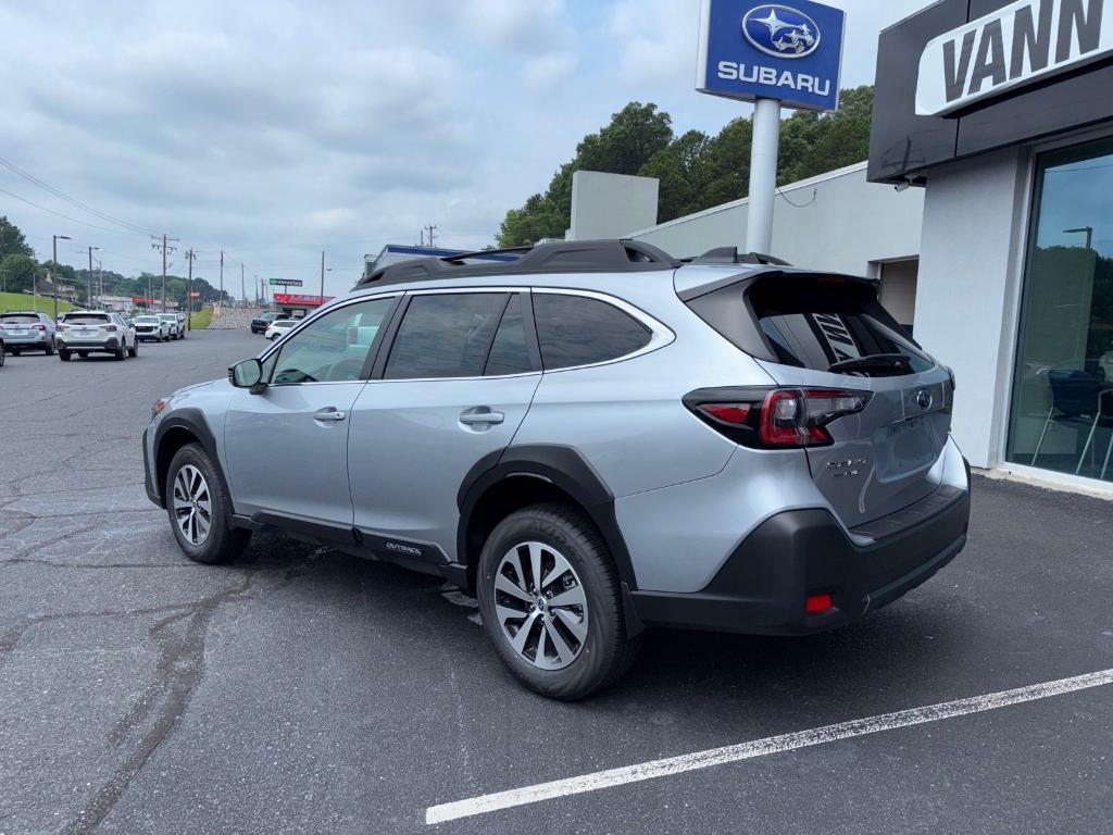 new 2025 Subaru Outback car, priced at $33,276