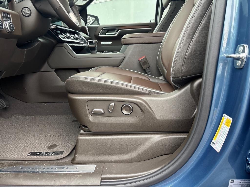 new 2025 GMC Sierra 1500 car, priced at $75,338