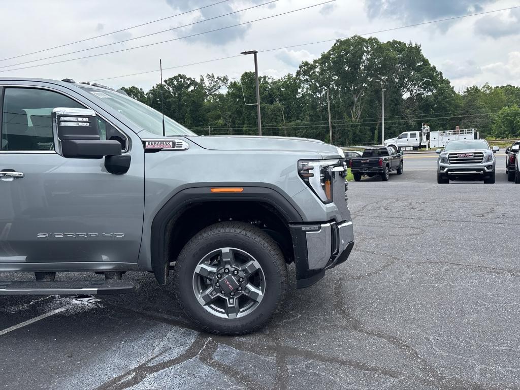 new 2025 GMC Sierra 2500 car, priced at $80,999