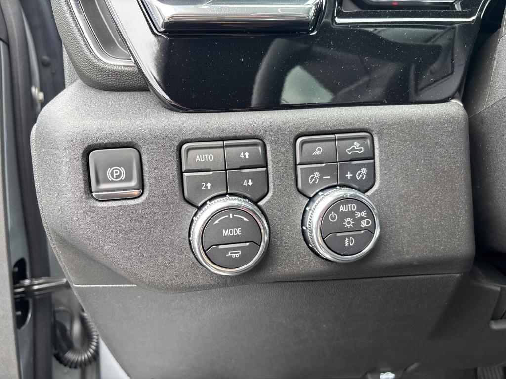 new 2025 GMC Sierra 2500 car, priced at $80,999