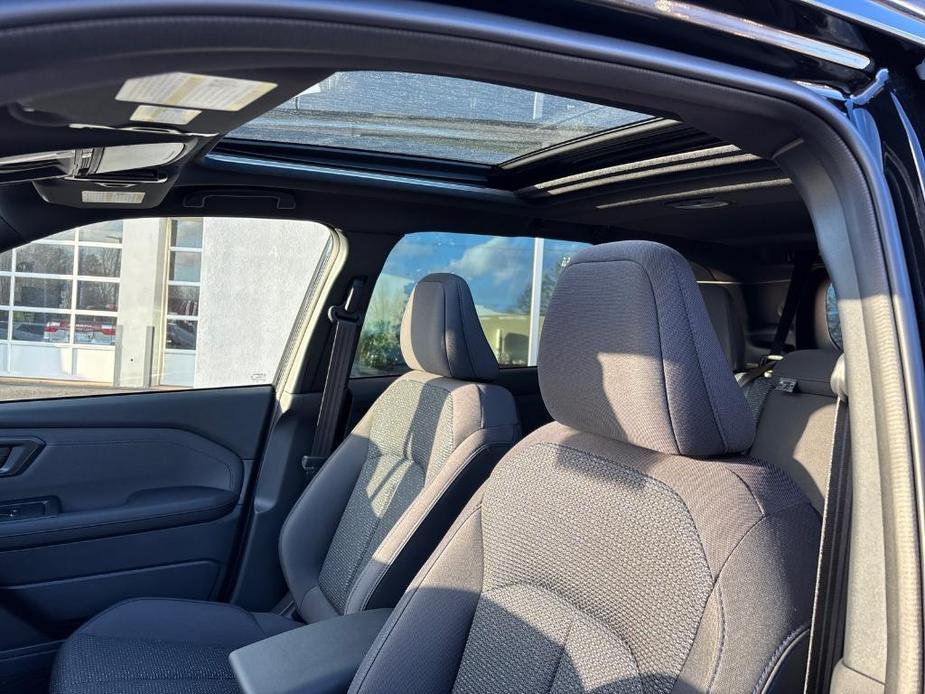 new 2025 Subaru Forester car, priced at $35,817