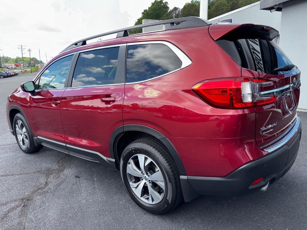 new 2025 Subaru Ascent car, priced at $41,359