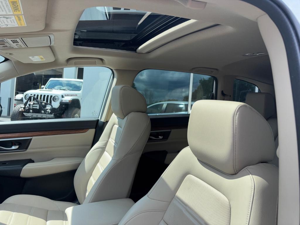 used 2020 Honda CR-V Hybrid car, priced at $23,876