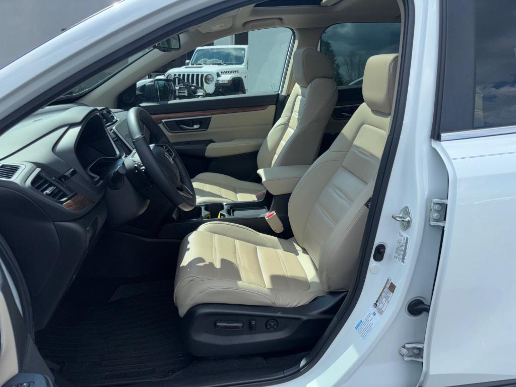 used 2020 Honda CR-V Hybrid car, priced at $23,876