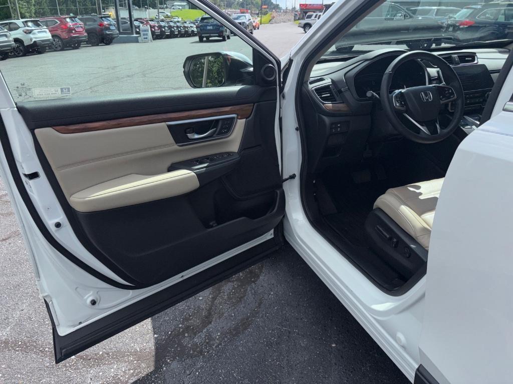 used 2020 Honda CR-V Hybrid car, priced at $23,876