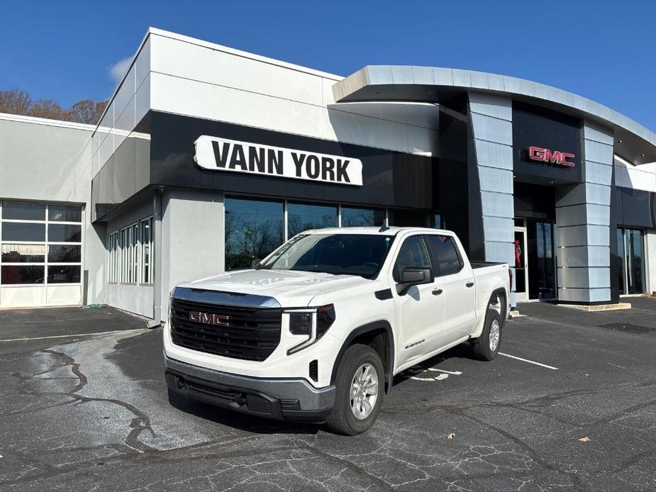 used 2022 GMC Sierra 1500 car, priced at $35,995