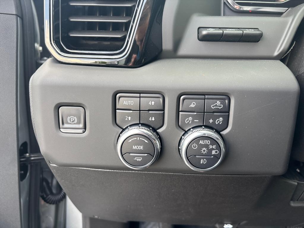 new 2025 GMC Sierra 2500 car, priced at $83,522