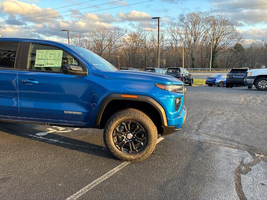 new 2024 GMC Canyon car, priced at $48,820