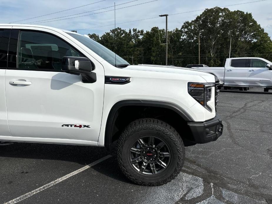 new 2024 GMC Sierra 1500 car, priced at $78,373