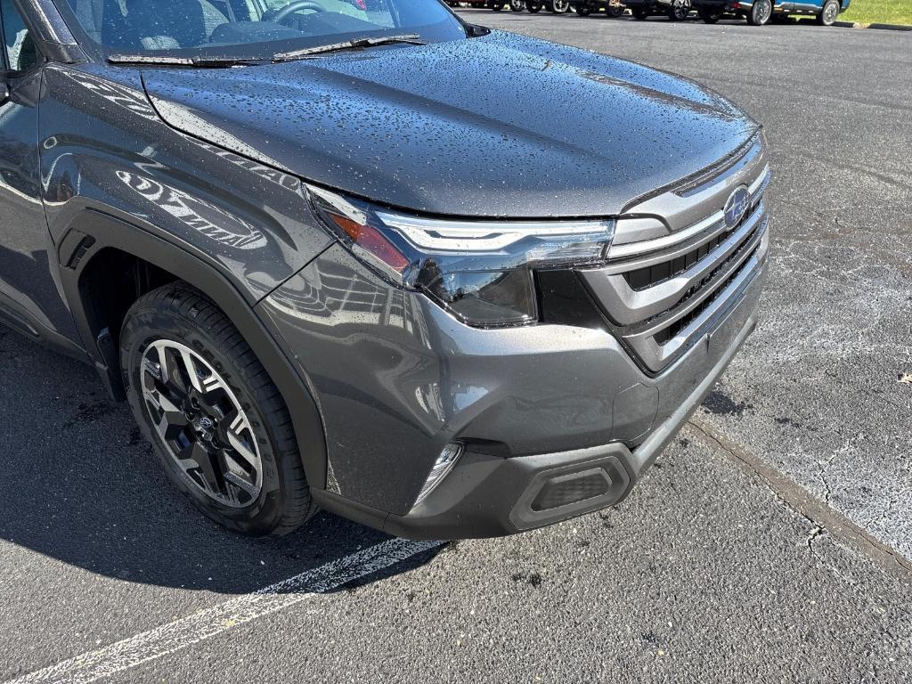 new 2025 Subaru Forester car, priced at $35,644