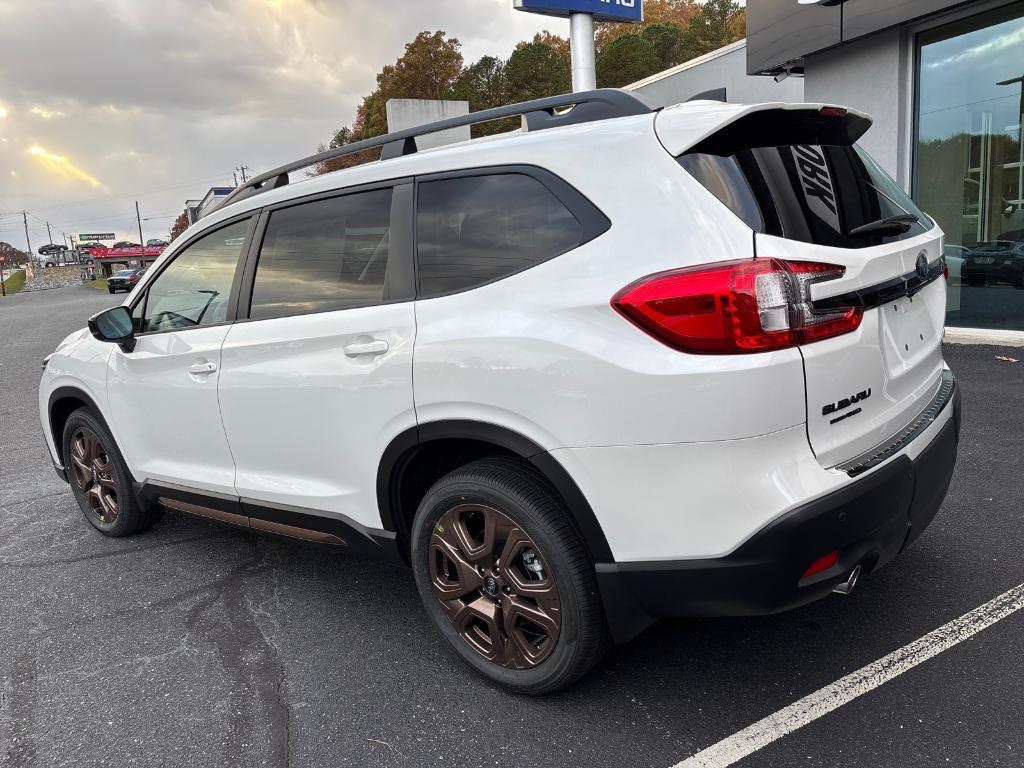 new 2025 Subaru Ascent car, priced at $45,847