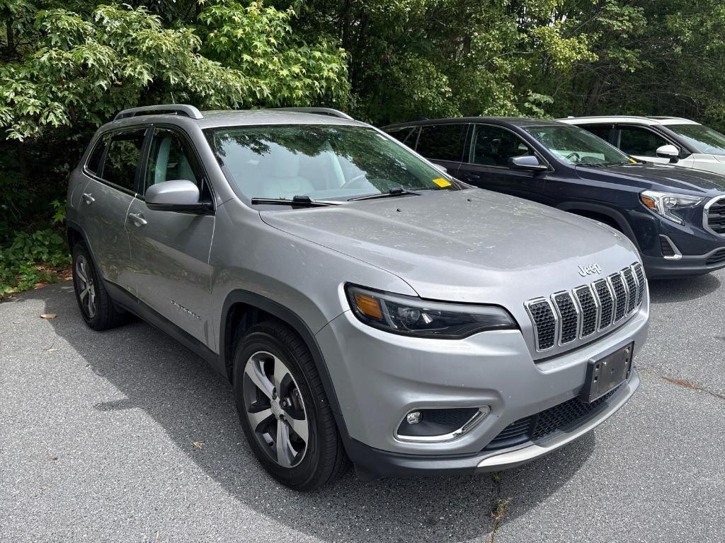 used 2019 Jeep Cherokee car, priced at $17,895