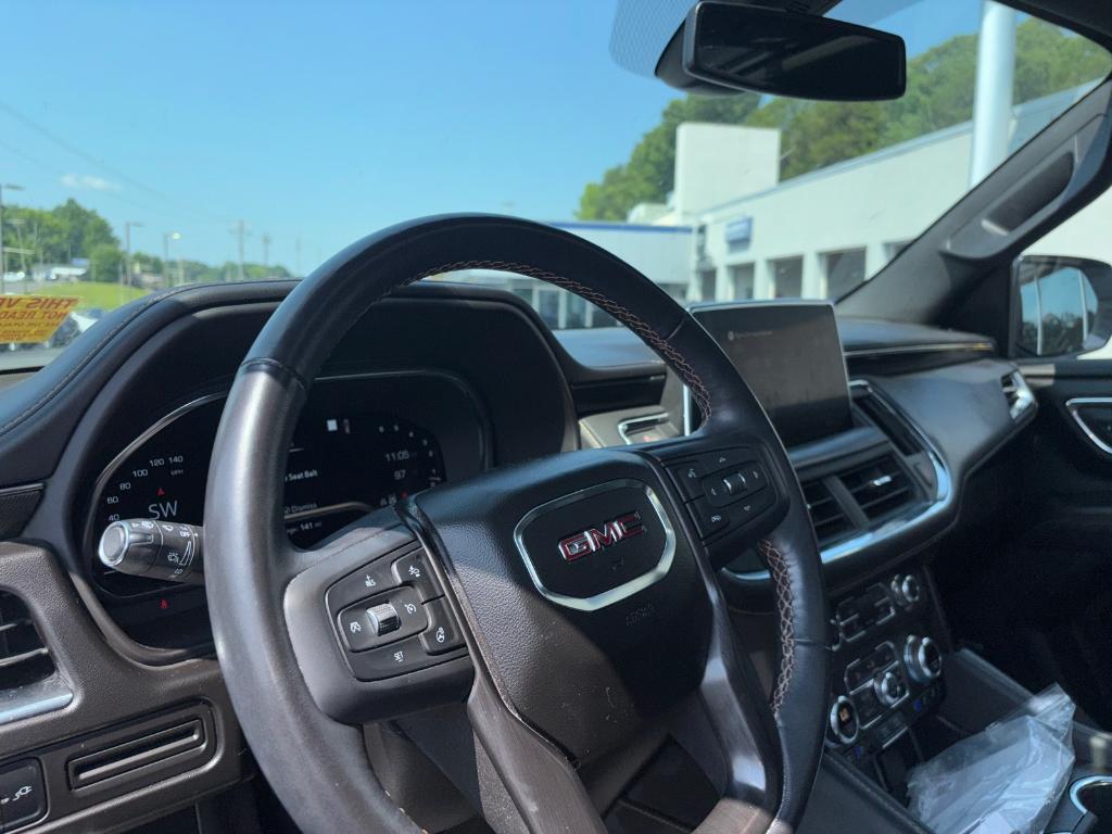 used 2022 GMC Yukon XL car, priced at $55,942