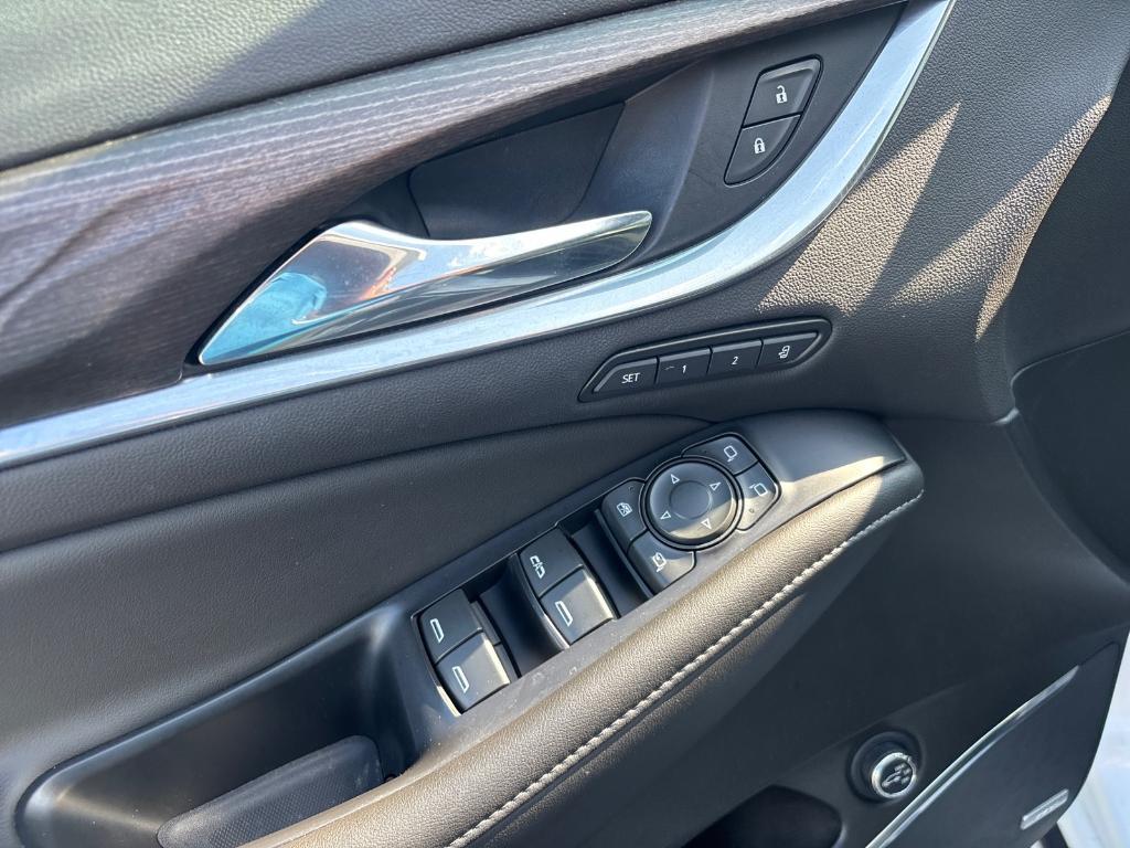 used 2022 Buick Enclave car, priced at $40,923