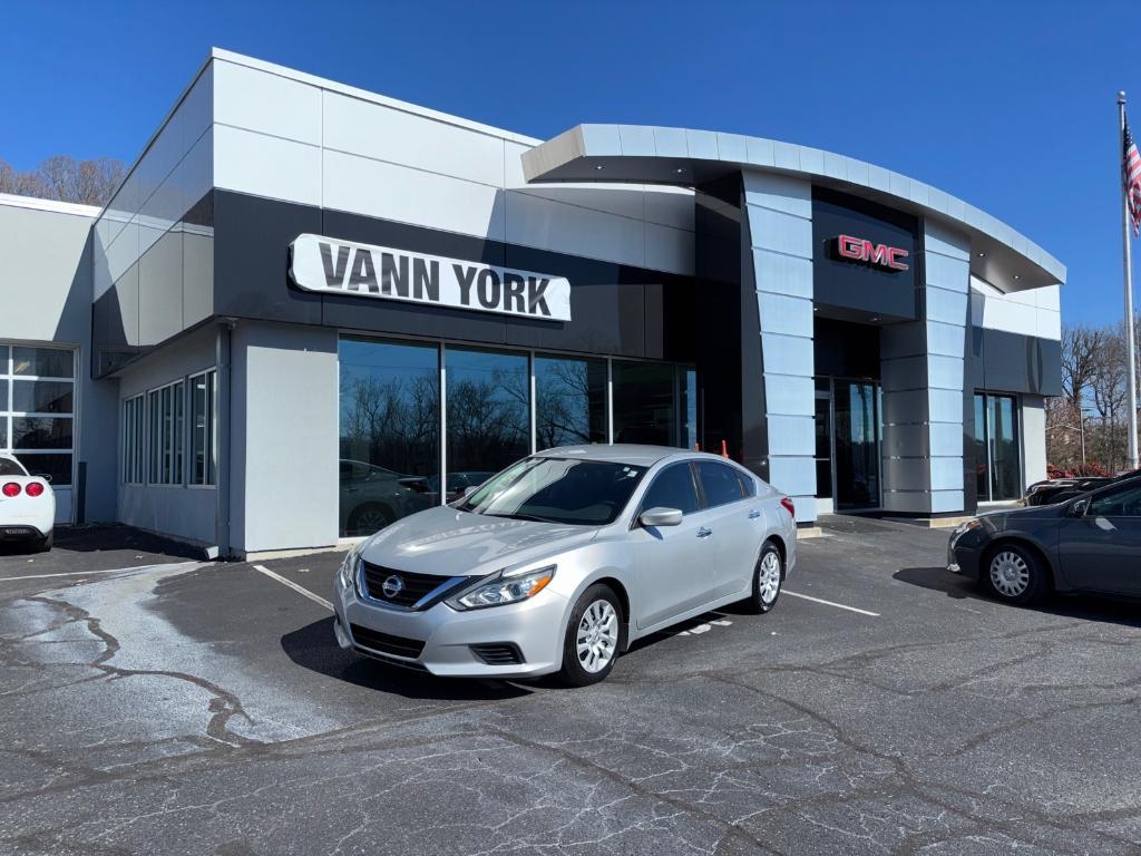 used 2018 Nissan Altima car, priced at $12,995