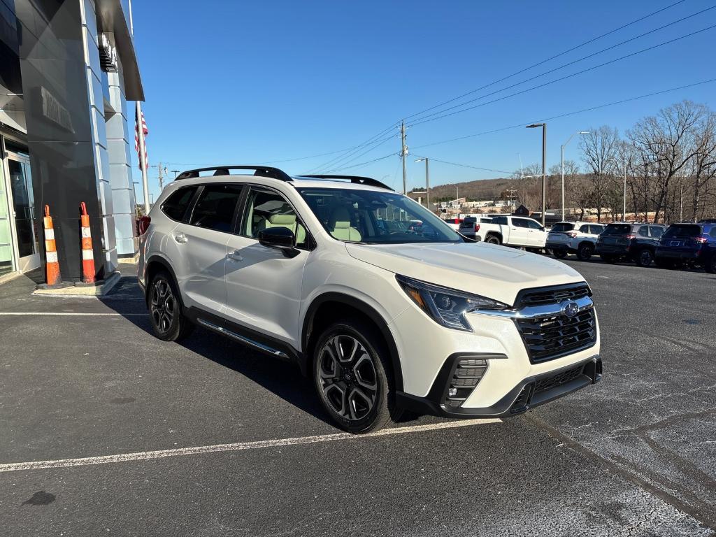 new 2025 Subaru Ascent car, priced at $44,820