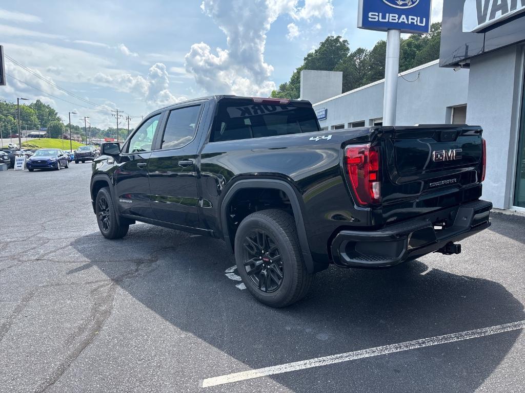 new 2025 GMC Sierra 1500 car, priced at $52,582