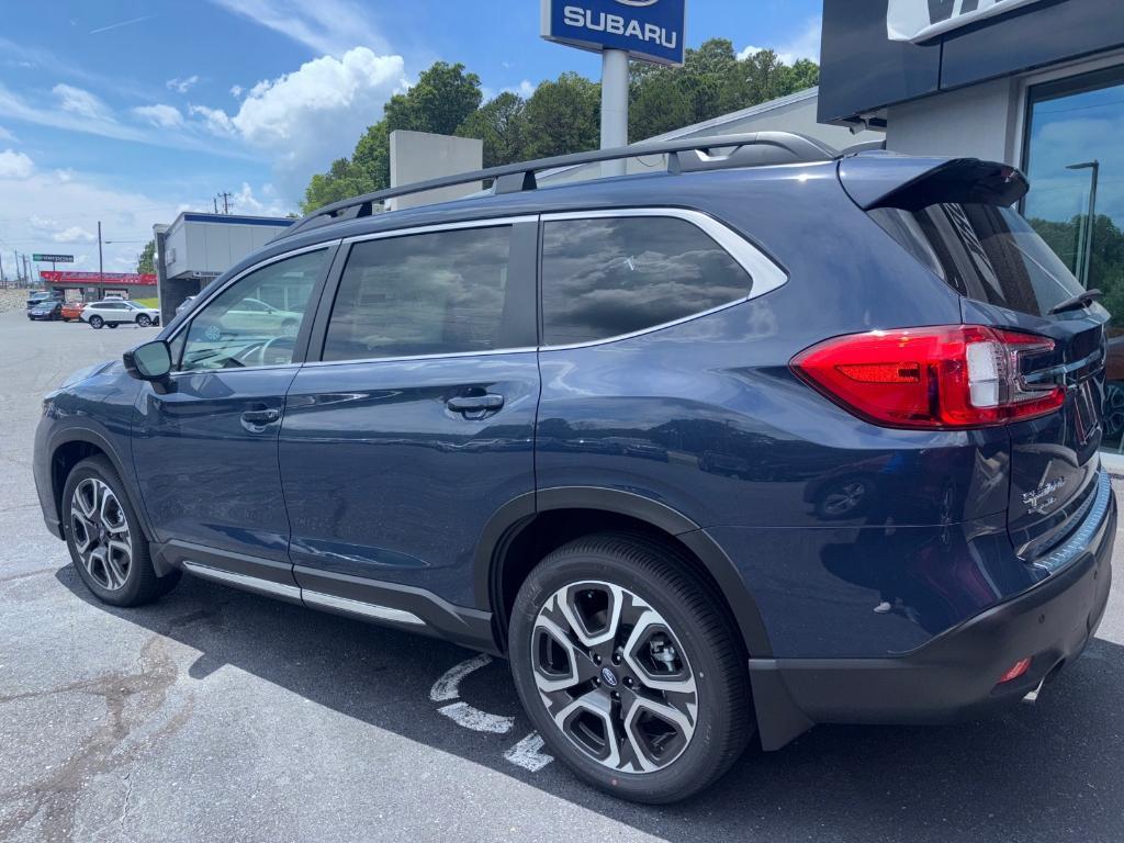 new 2025 Subaru Ascent car, priced at $48,392