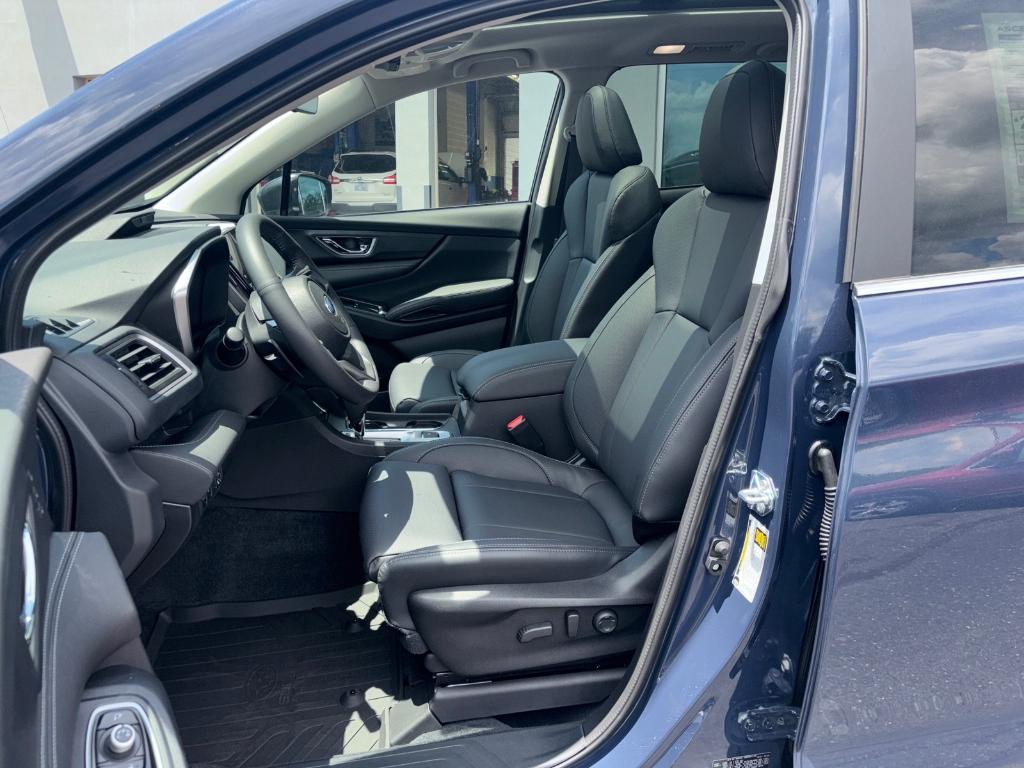 new 2025 Subaru Ascent car, priced at $48,392