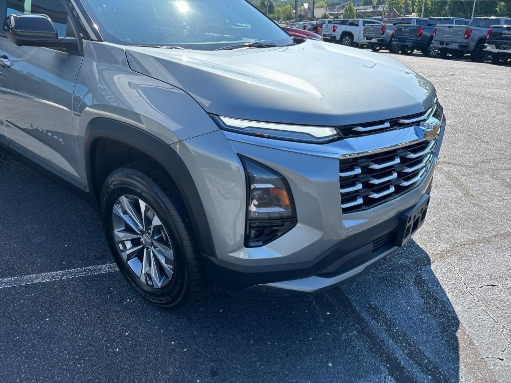 used 2025 Chevrolet Equinox car, priced at $28,993