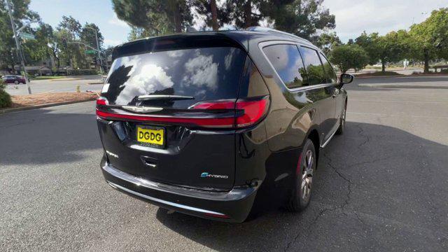 new 2023 Chrysler Pacifica car, priced at $58,390