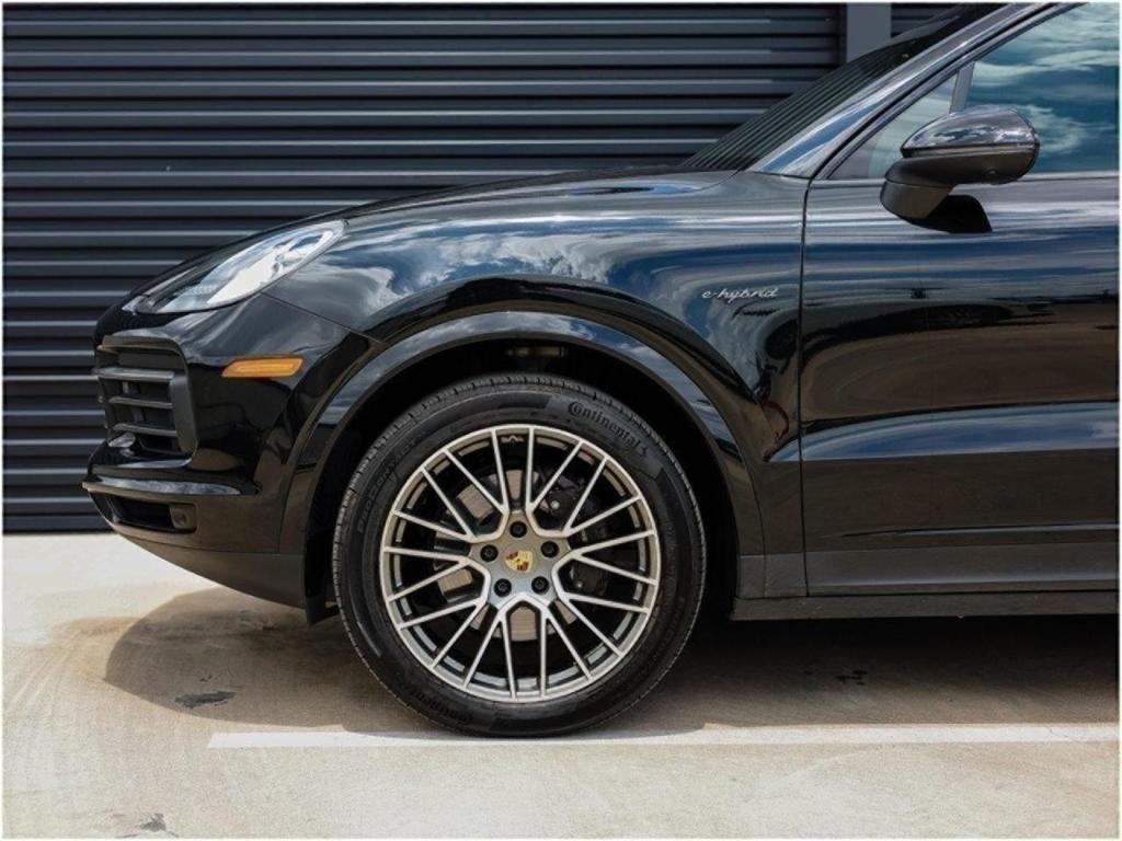 used 2023 Porsche Cayenne car, priced at $81,993