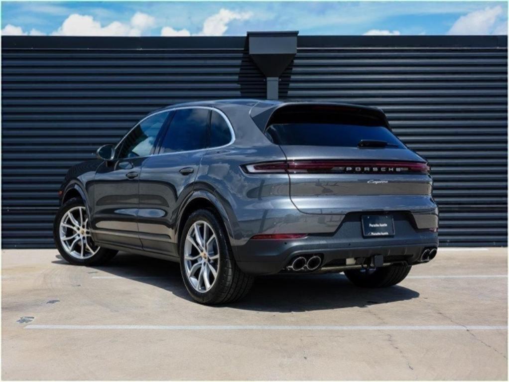 new 2025 Porsche Cayenne car
